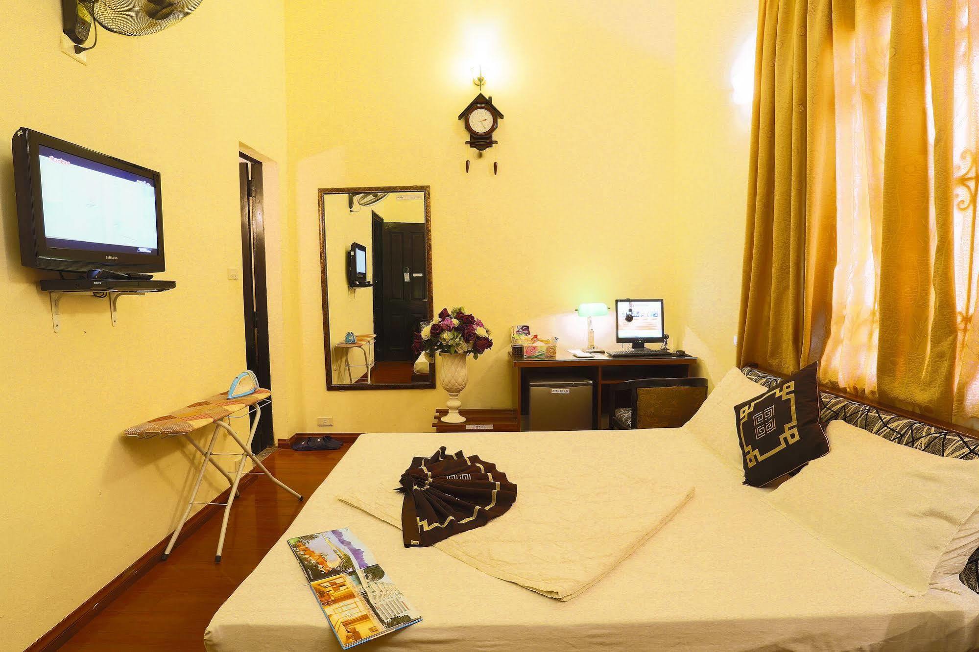 A25 Hotel - 12 Lien Tri Hanoi Luaran gambar